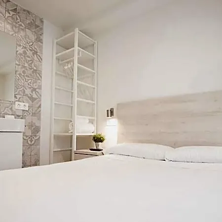 Hotel Happy Carrales Burgo