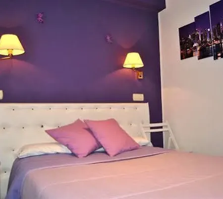 Hotel Happy Carrales Burgo