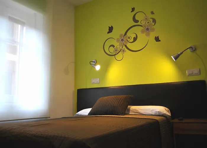 Hotel Happy Carrales