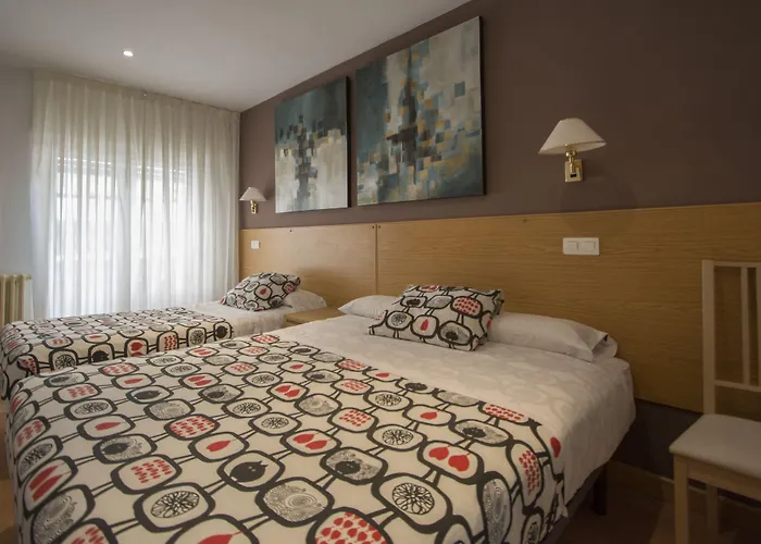 Happy Carrales Burgo