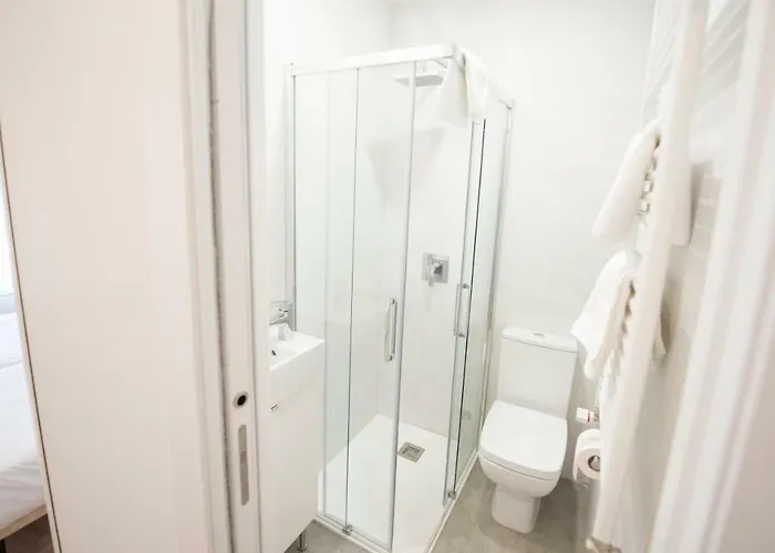 Hotel Happy Carrales Burgo