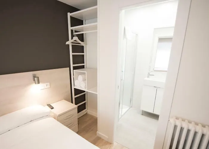 Happy Carrales Hotel Burgo