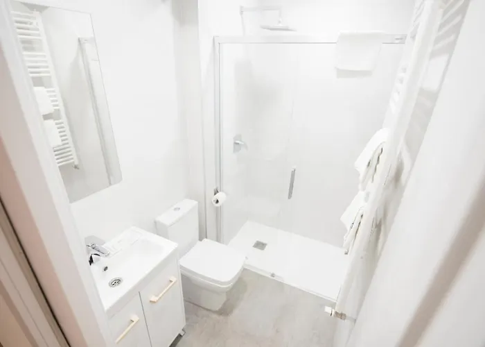 Hotel Happy Carrales 2*